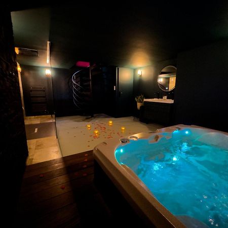 Mieuxqualhotel Jacuzzi Privatif Velvet Desire 보르도 외부 사진